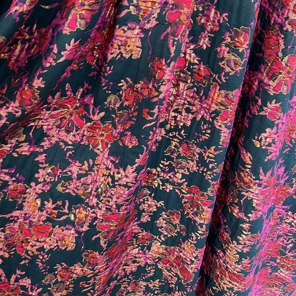 Badgley Mischka Floral Jacquard Gown! Pinks, purples, blue, gold & multicolor! - Picture 8 of 17